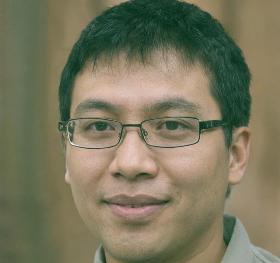 Instructor Yaroslav Husak